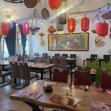 Appartement Y Hoa-ferienzimmer Artern